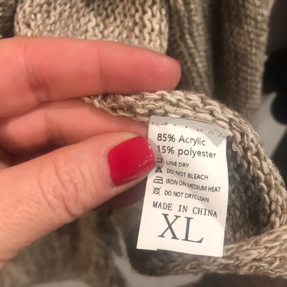 wrap sweater - Picture 3 of 3